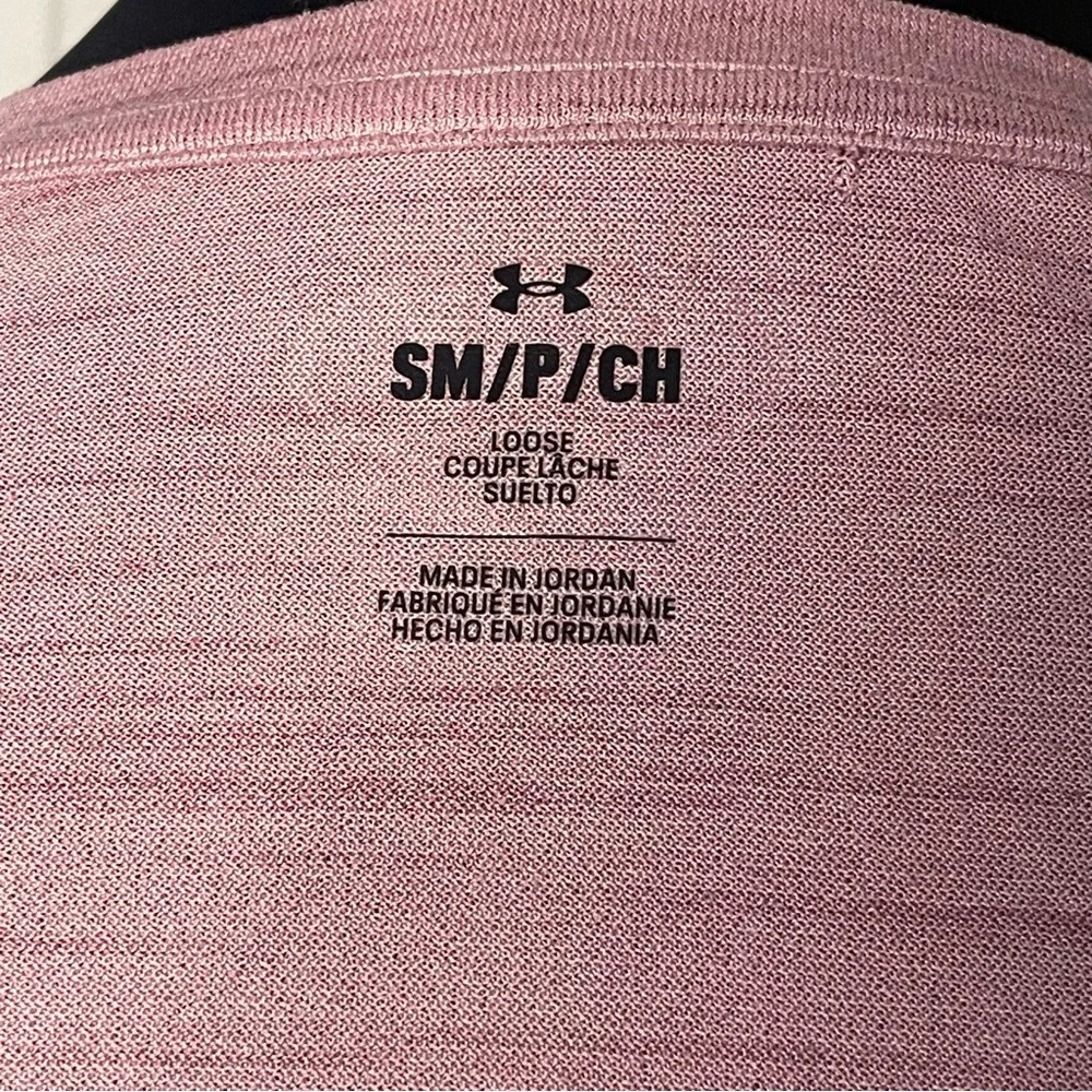 Under Armour Mauve Loose Fit Short Sleeve Top SMALL - Picture 6 of 7